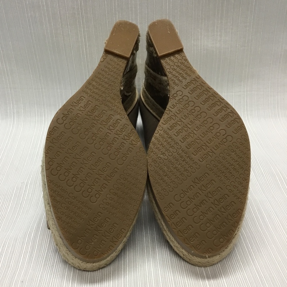 Calvin Klein Exciting Peep Toe Wedge. - Picture 6 of 6